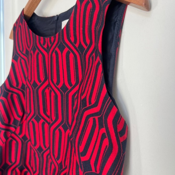 LESLEY EVERS Red & Navy Geometric Dress - Picture 2 of 7
